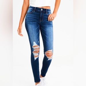 SOLD ✅💲American Eagle 360 Next Level Jeans